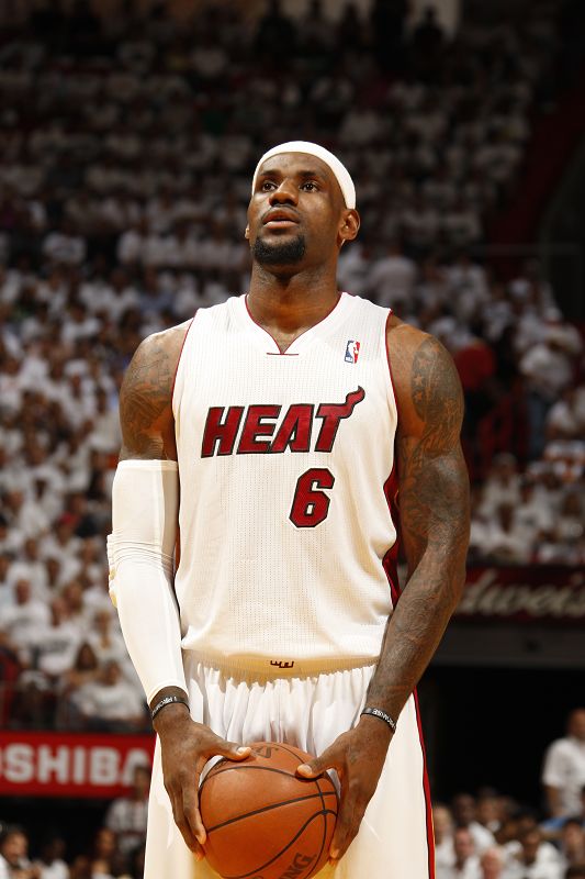 哈维·阿隆索的惊人决定：两天假期背后的深意