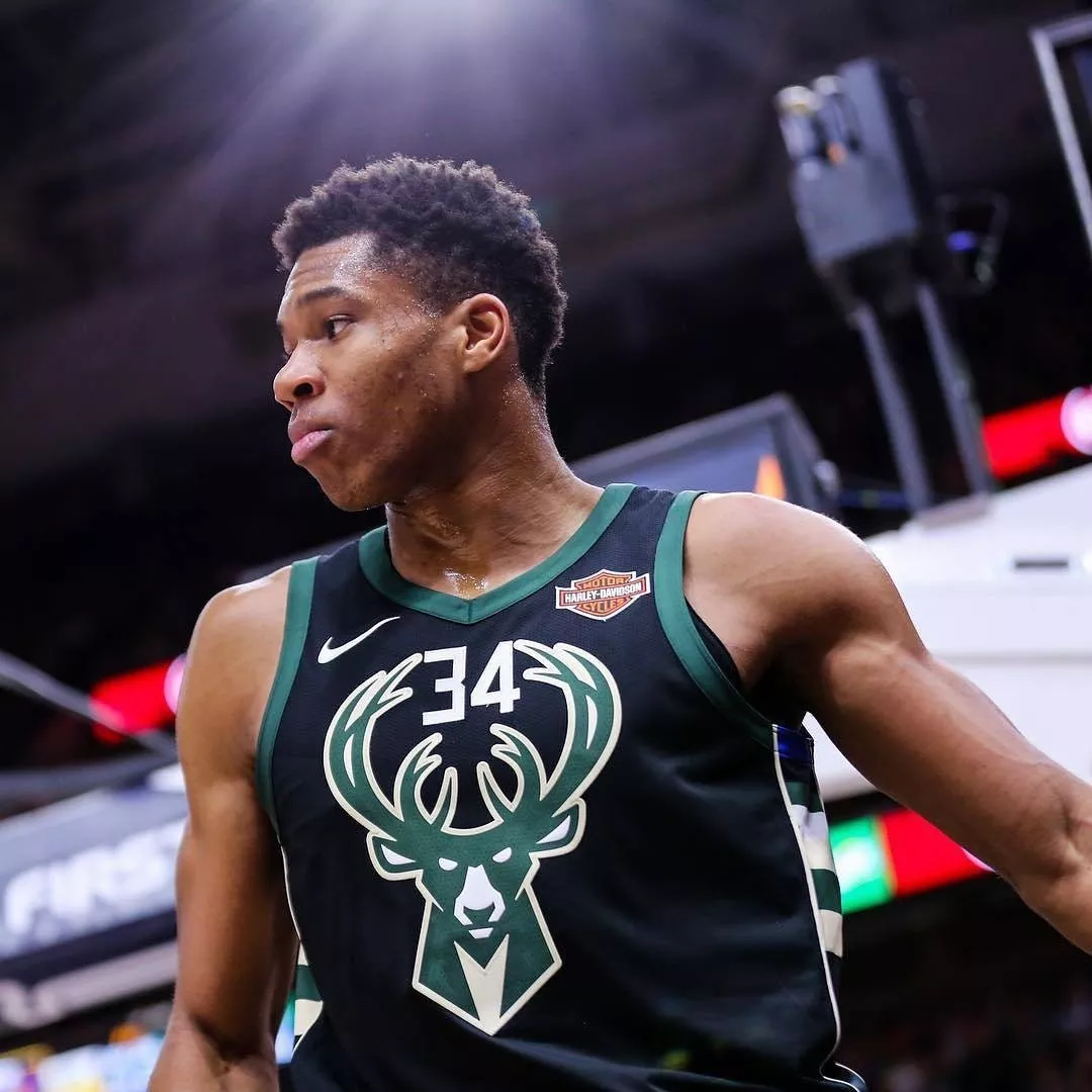 一场1-1，让曼城渔翁得利！阿森纳11打10不胜，英超争冠形势有变