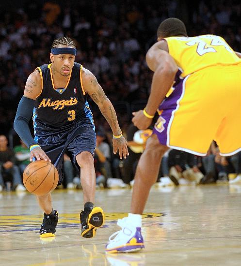 马特拉齐谈抽签：意大利没有轻松的比赛，两天集训时间不够用