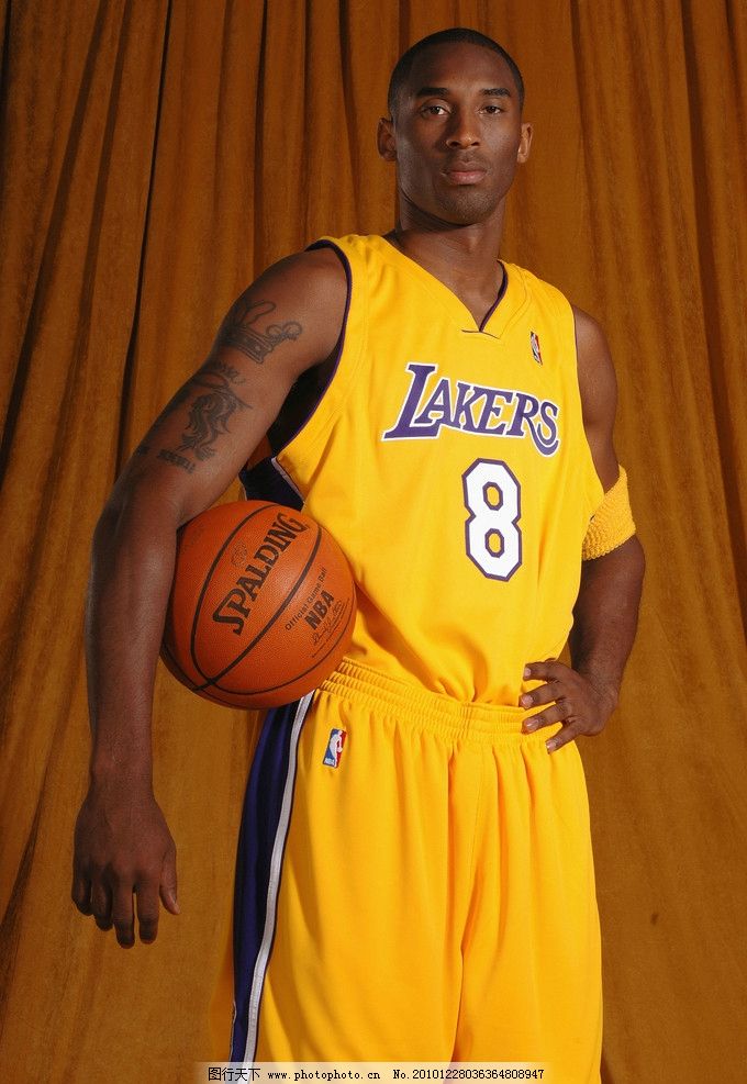 德天空：拜仁仍然有意马利克-福法纳和赛义德-马拉