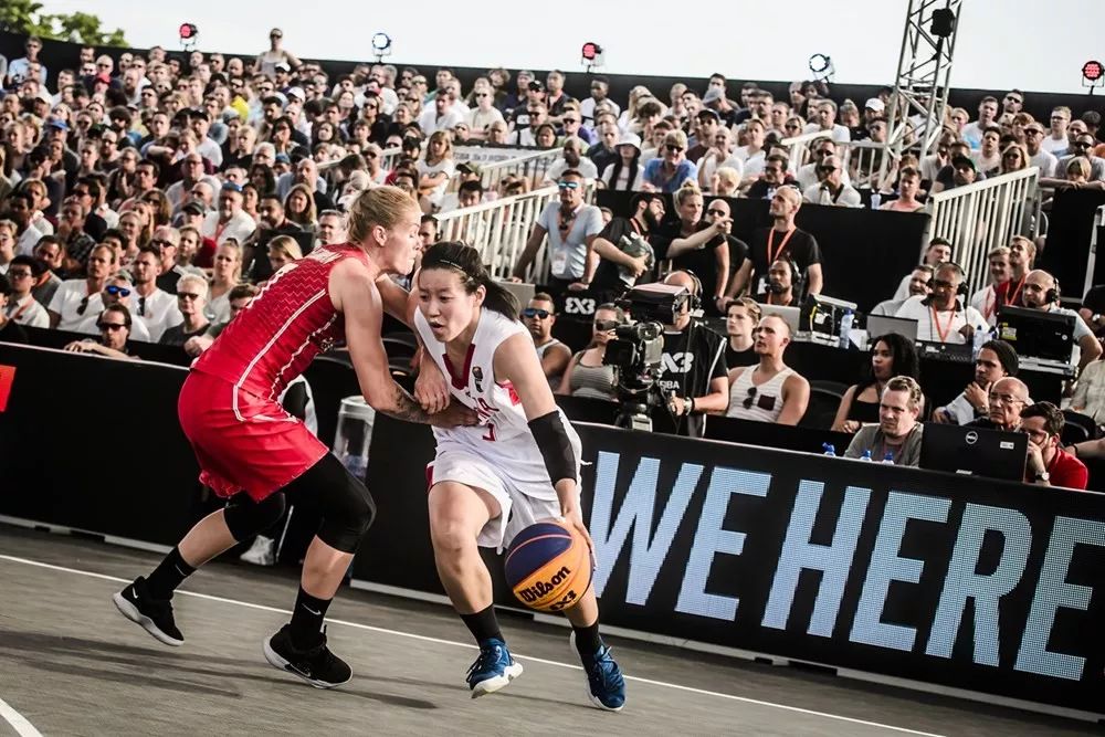 意甲战报：贝内德扎克点射、恩佐拉直红，比萨0-1帕尔马