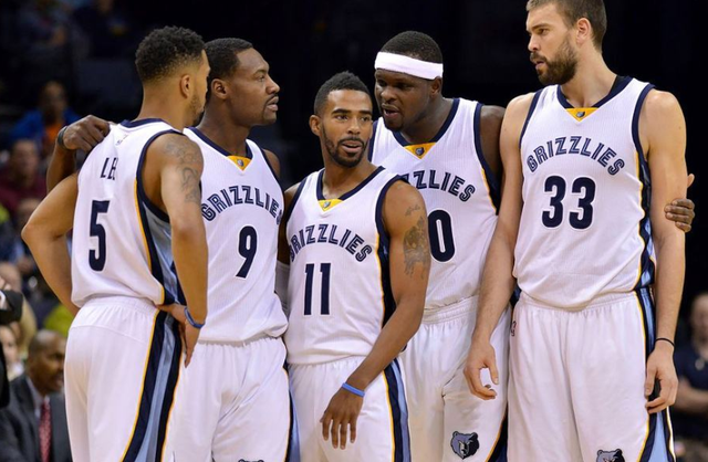 TA：孔帕尼相较图赫尔谦逊很多，不会对高层、球员评头论足